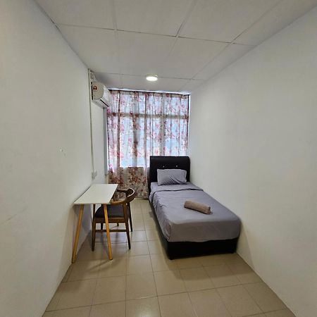 Ss Two Hostel Penang Джорджтаун Экстерьер фото